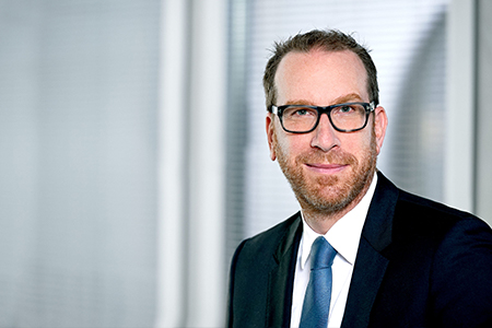 Jan Birkefeld, LL.M. (Norwich) | ZENK Rechtsanwälte | M&A | Energy Law